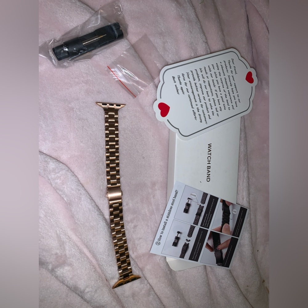 iphone watch wrist band (gold) brand new !